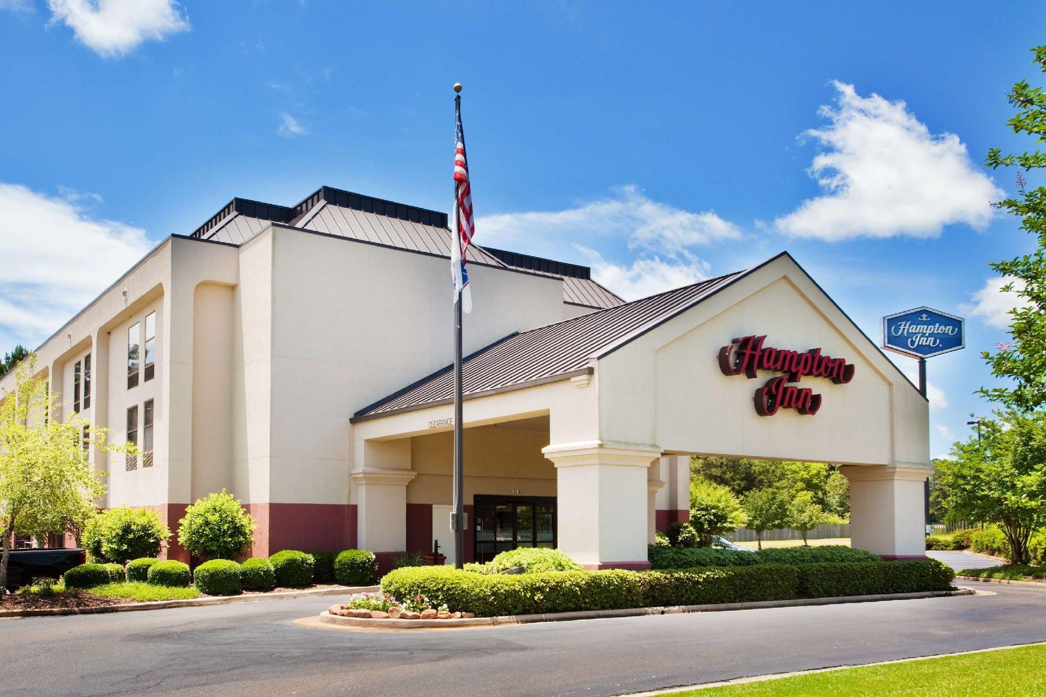 Hampton Inn Брукхейвън Екстериор снимка